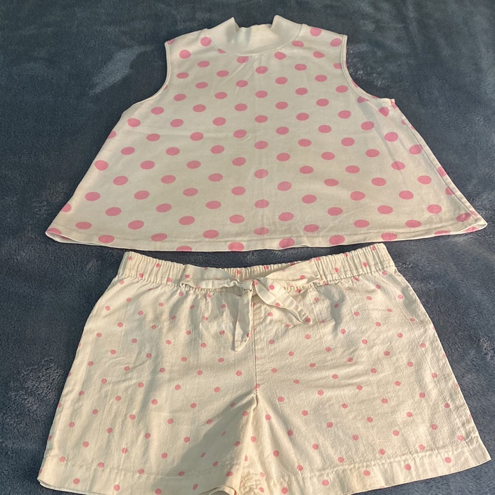 Ultra Fashionable Polka Dot Shorts Set
